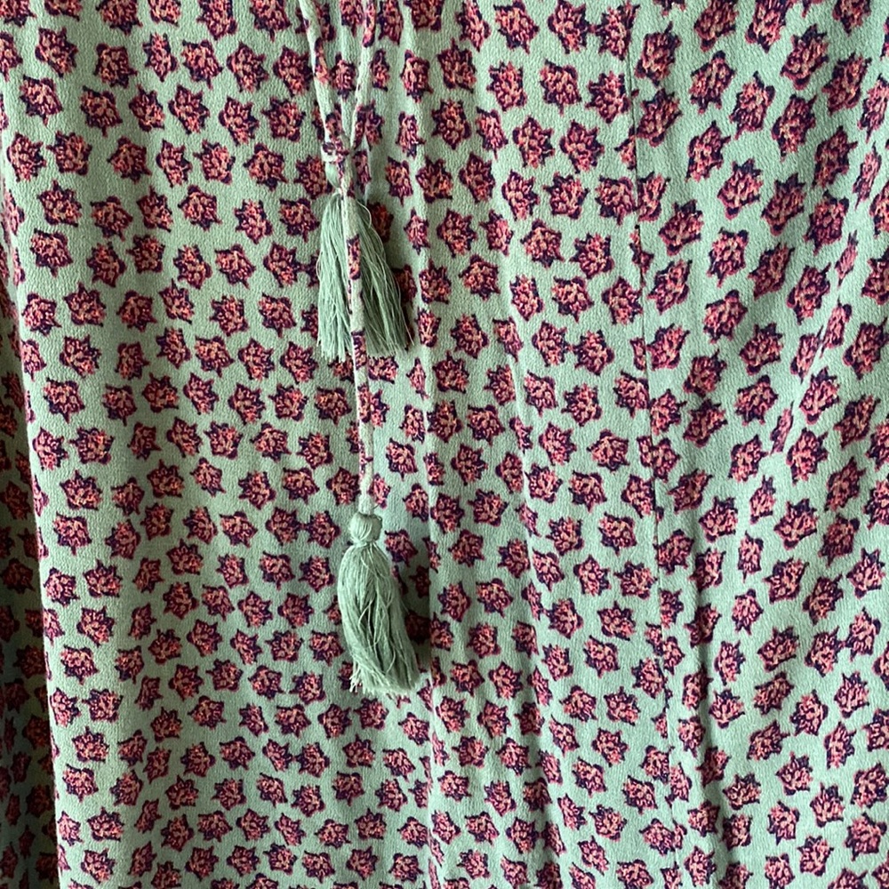 Dress - Picture 6 of 9
